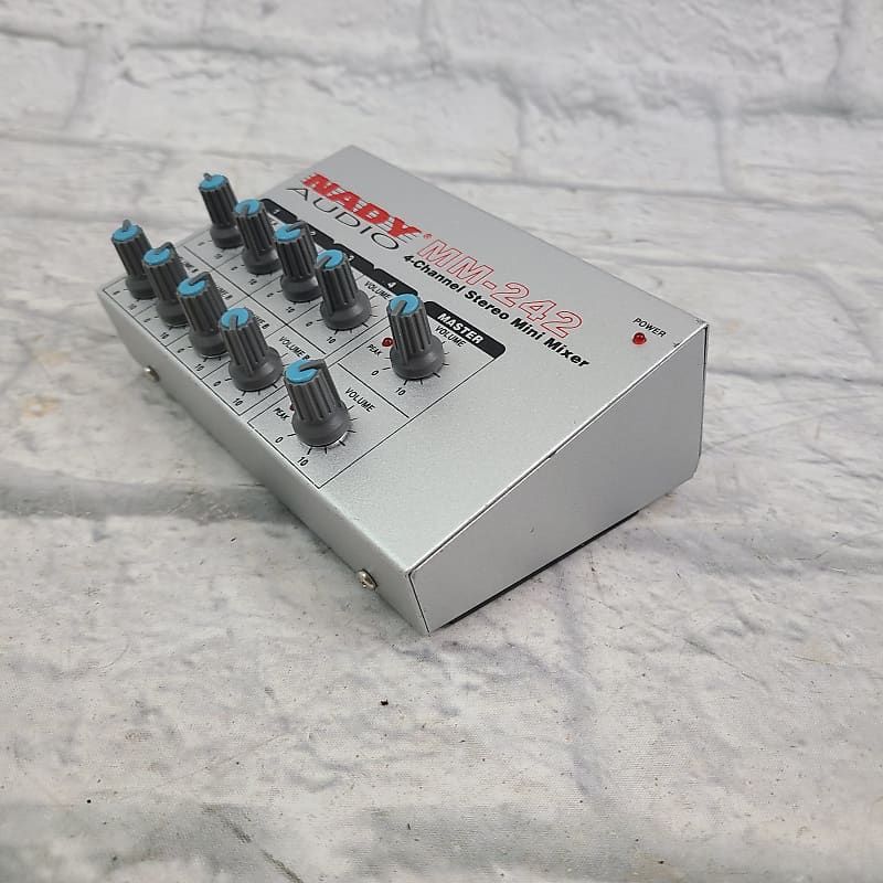 Nady MM-242 4-Channel Mini Mixer