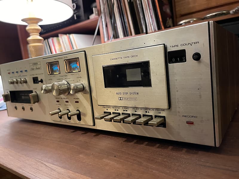 Fisher ER-8150 Cassette & 8 Track Recorder 1977) Silver/Walnut