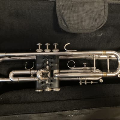 Vintage 1972-1975 Getzen Eterna Severinsen Model Trumpet w