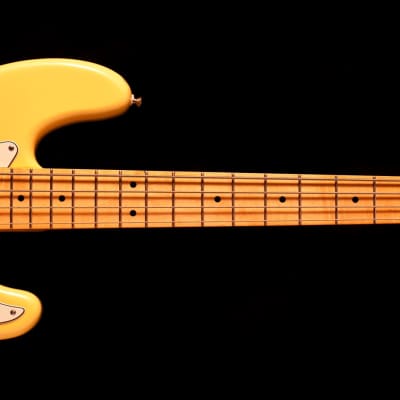 Fender Precision Bass Player Buttercream image 2