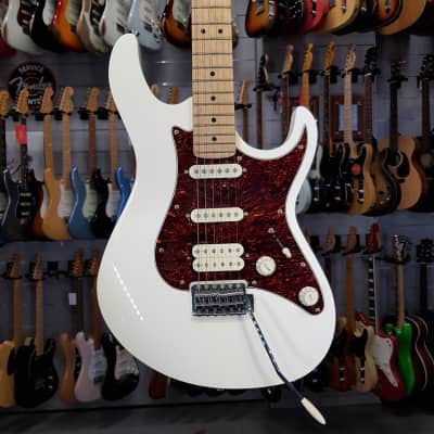 Cort   G 210 White for sale