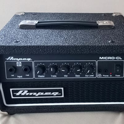 Ampeg Micro CL 100-Watt 2x10