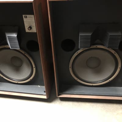 Jbl speakers L200 image 6