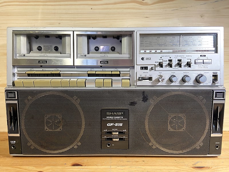 Gros Boombox GhettoBlaster SHARP GF-515 Radio Double Cassette Vintage Hifi 1980  			