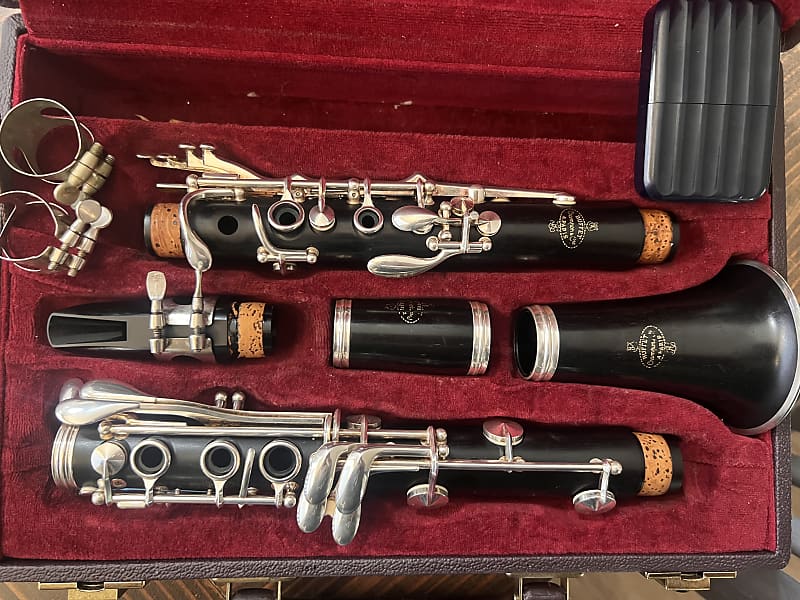 Buffet Crampon E11 Intermediate Bb Clarinet 2010s - Black | Reverb