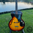 1965 Gibson ES-120T with beautiful sunburst finish