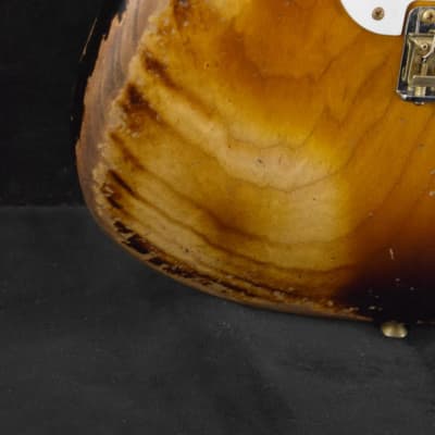 Mint Fender Limited Edition 70th Anniversary 1954 Stratocaster Super Heavy Relic Wide-Fade 2-Color Sunburst image 4