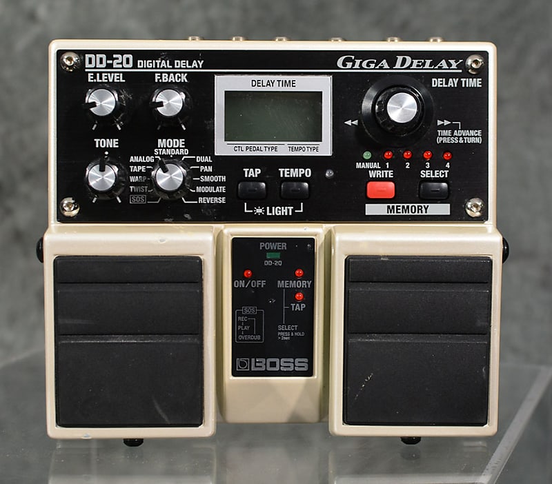 Boss DD-20 Giga Delay | Reverb