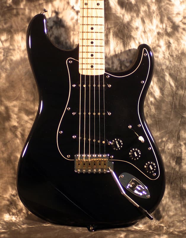 Fender American Vintage '70s Stratocaster image 5