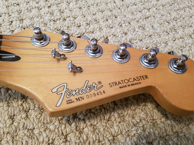 Fender mexico 1990`s ストラト with Coil Tap 1990 Fender Made in Mexico Standard Stratocaster Electric Guitar