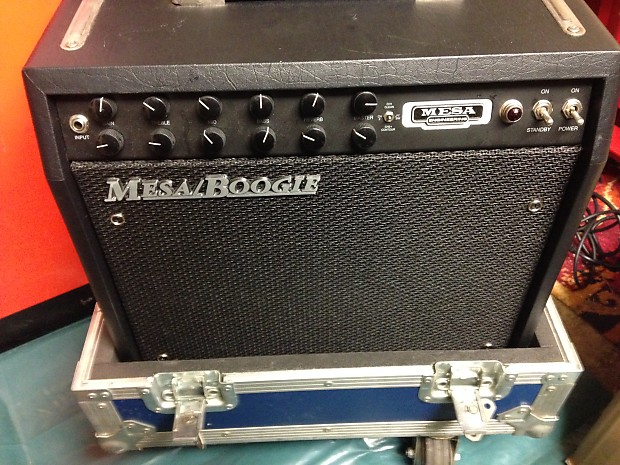 Mesa Boogie F-30 all valve 1x12 Combo - Black with Full flight case on wheels, very little use image 1