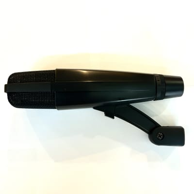 Sennheiser MD 421 II Dynamic Microphone - Black image 4