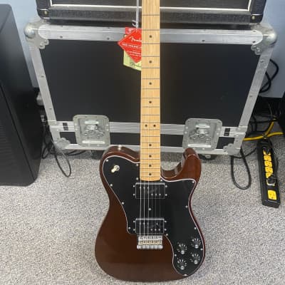 Fender Classic Series '72 Telecaster Deluxe 2018 Walnut Stain image 2