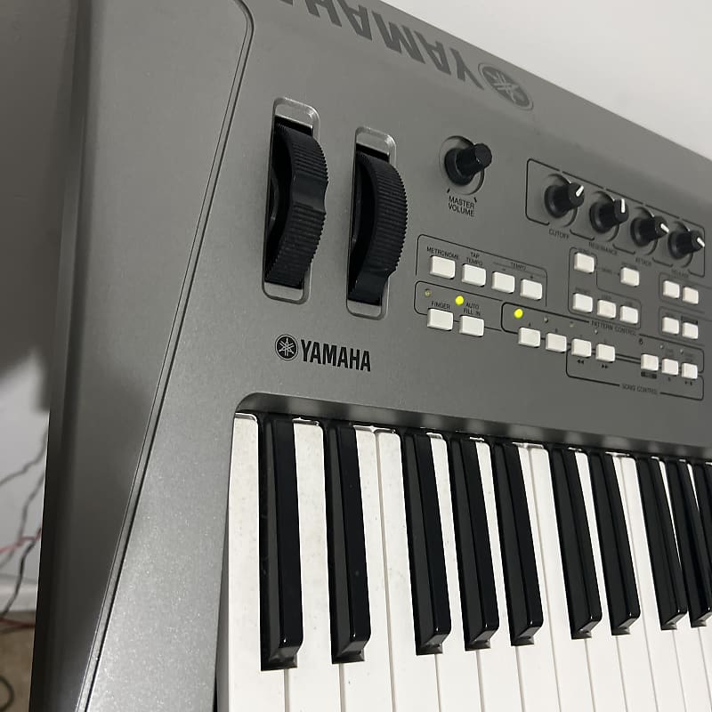 Yamaha MM6 Synthesizer | Reverb