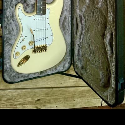 Fender Stratocaster JV ST-115-62 Highest end model Japan 1983 | Reverb