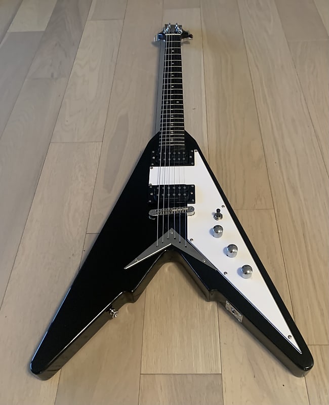 Harley Benton Victory Flying V Black Reverb