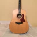 Taylor 210e Sitka Spruce / Rosewood Dreadnought with ES-T Electronics 2010 Natural