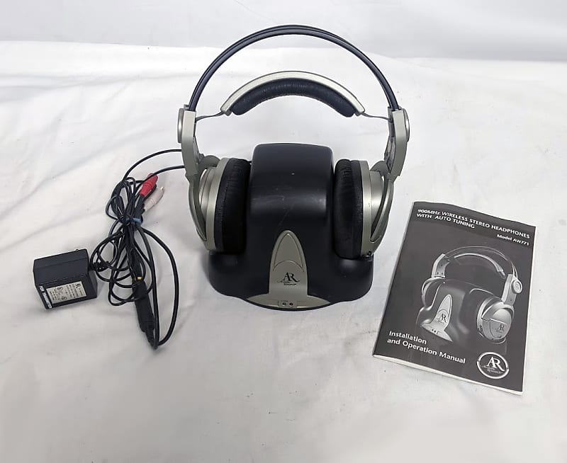 Acoustic Research AW771 Circumaural Wireless Stereo Headphones