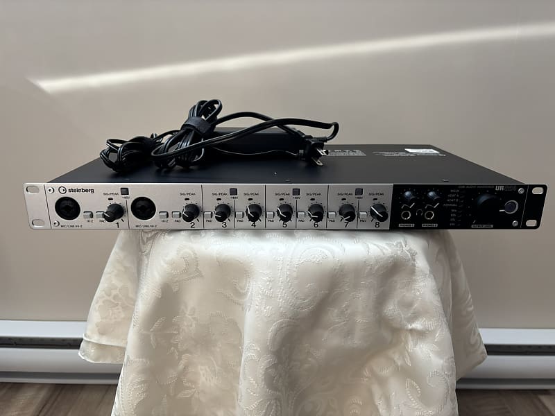 Steinberg UR824 USB 2.0 Audio Interface | Reverb Canada