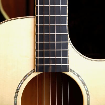 Huss & Dalton CM Model Cutaway Acoustic Guitar Pre-Owned image 5