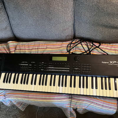 Roland XP-80 76-Key Music Workstation Keyboard