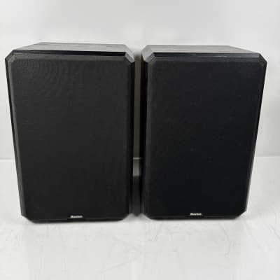 BOSTON ACOUSTICS HD7 deals Speaker Pair Woodgrain 8 OHM 75 Watt