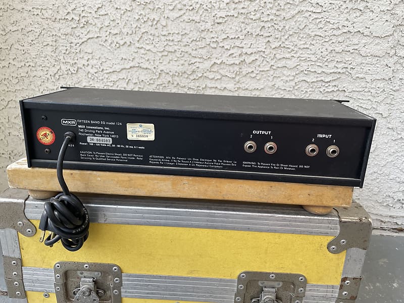 Vintage MXR Model 124 Dual 15 Band Equalizer | Reverb Vintage MXR Model 124 Dual 15 Band Equalizer | Reverb