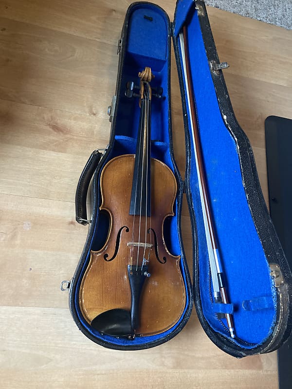 Antonius Stradivarius Faciebat Cremona 1713 1940s Violin