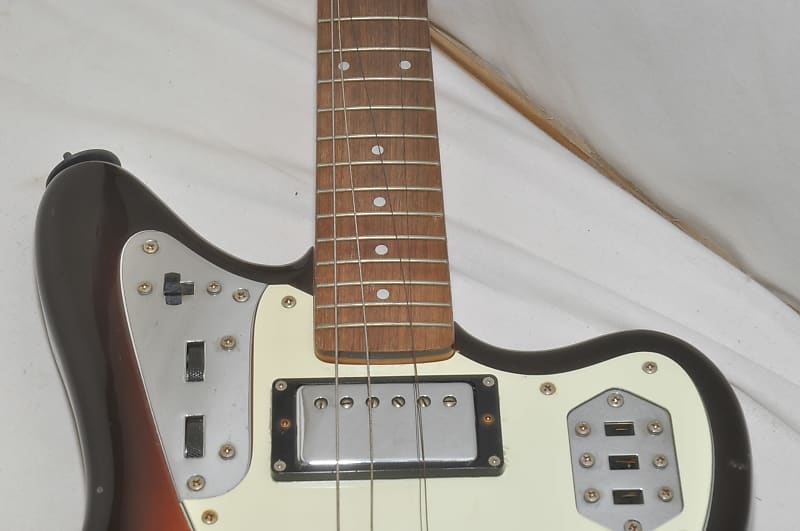 ★ジャンク★ Fender Japan JAGUAR 1993～1994年製造 ☆ジャンク☆ Fender Japan JAGUAR 1993～1994年製造 Fender Jaguar