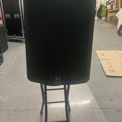 Turbosound iq15 2500w clearance 15 powered speaker