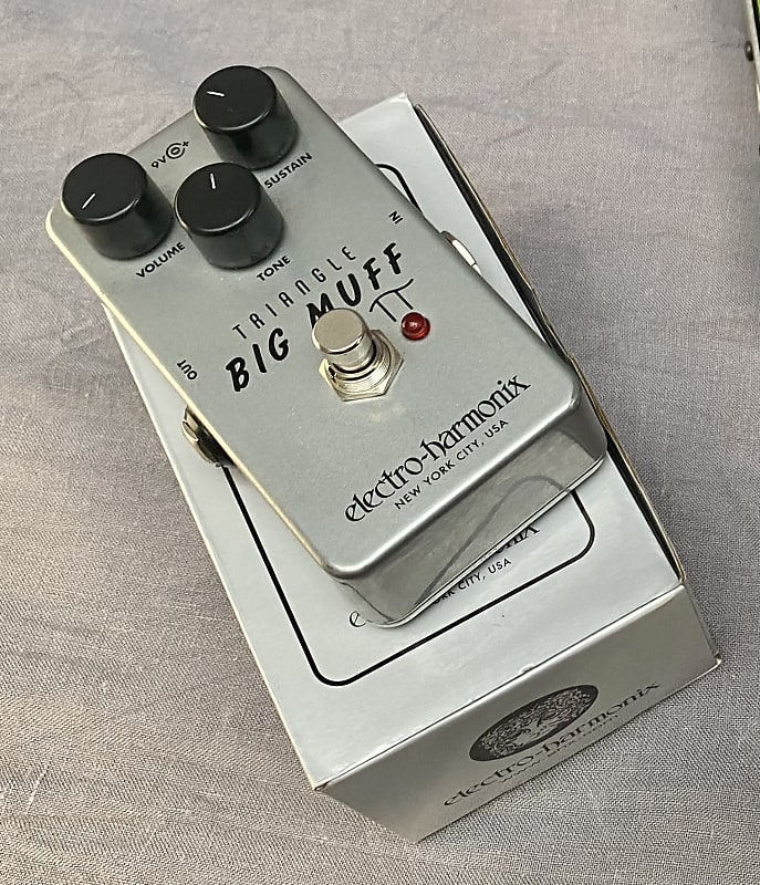 Electro-Harmonix Triangle Big Muff Pi