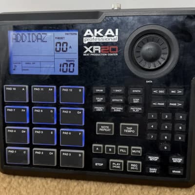 Akai XR20 2010s - Black