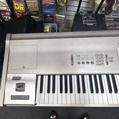 Korg TRITON ST88 Triton Studio Music Workstation / Sampler image 2
