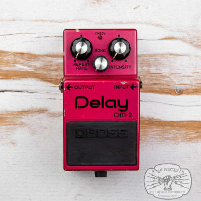 Boss DM-2 Delay Pedal | Reverb