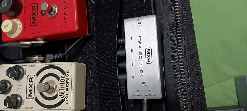 MXR ISO brick power supply