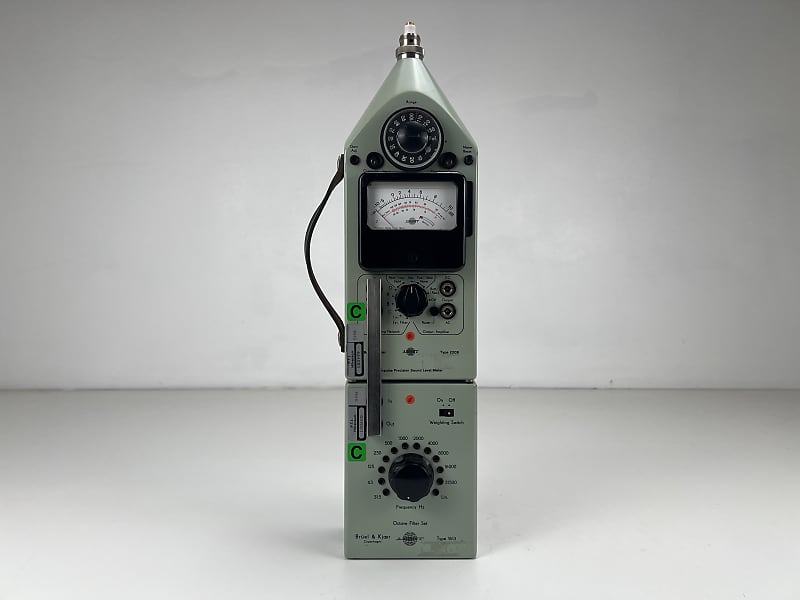Brüel & Kjaer Type 2209 Impulse Precision Sound Level Meter - | Reverb
