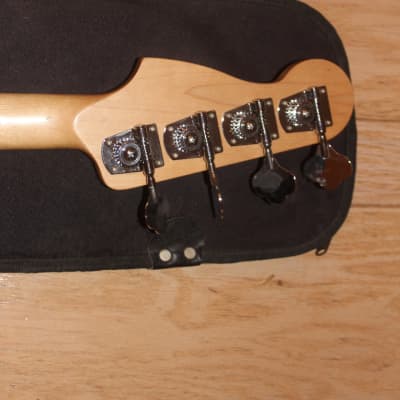 Fender Standard Precision Bass Black/White image 8