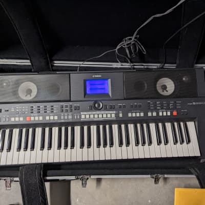 Yamaha PSR-S650 61-Key Arranger Workstation 2010s - Black