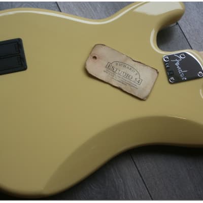 Fender "Limited Edition Precision Bass in Buttercream" GIGBAG imagen 6