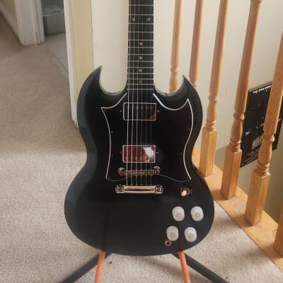 USED 1995 GIBSON SG SPECIAL LIMITED EDITION WITH CASE | Reverb Canada