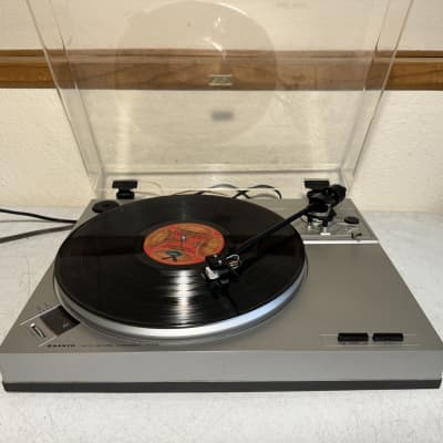 Sanyo Auto Return Belt Drive Record Player Model online TPX1