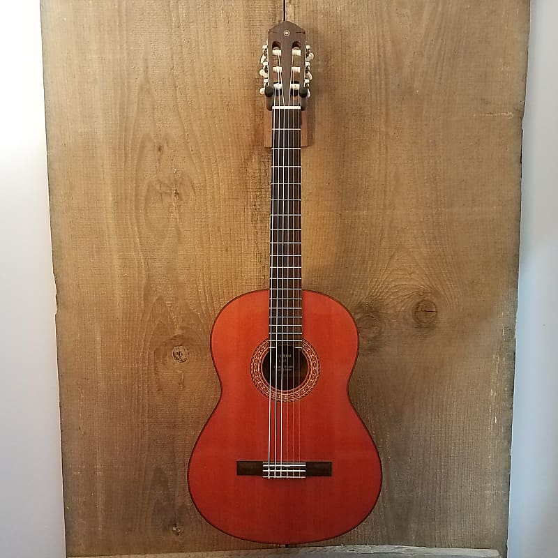 Yamaha g65 shop classical guitar