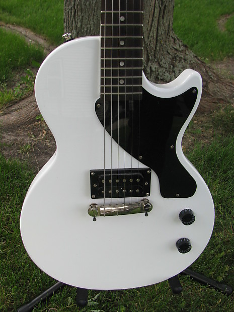 Epiphone Limited Edition Custom Shop Les Paul Jr. Guitar