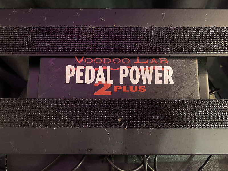 Pedal Board W/ Voodoo Lab Pedal Power Z Plus and case | Reverb Pedal Board W/ Voodoo Lab Pedal Power Z Plus and case | Reverb