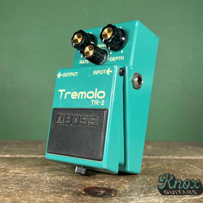 Boss TR-2 Tremolo (Silver Label) 1997 - Present - Green for sale
