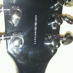 Dean Black Gold ML Limited Edition electric guitar in Nearly Dean Black Gold ML Limited Edition electric guitar in Nearly