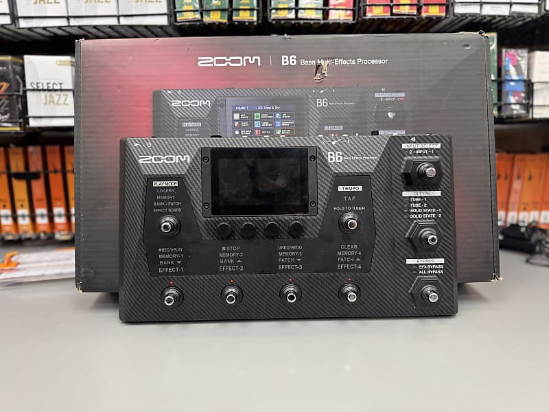Zoom B6
