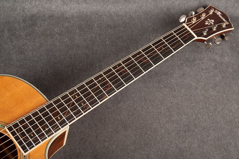 Ibanez AE205JR-OPN - Open Pore Natural - Gig Bag - 2nd Hand