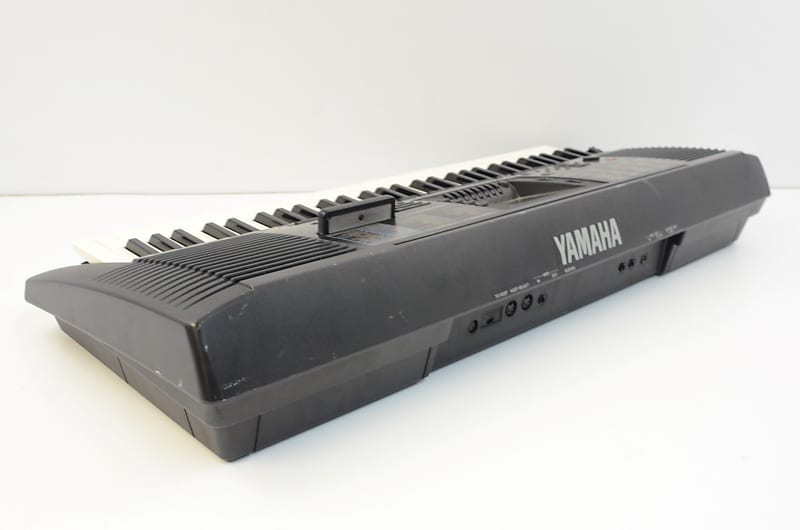 Yamaha PSR-530 Music Workstation w/ XG Bonus Cartridge