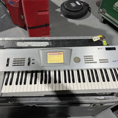 Korg Trinity V3 61-Key 32-Voice Polyphonic Workstation 1998 - Silver with MOSS board